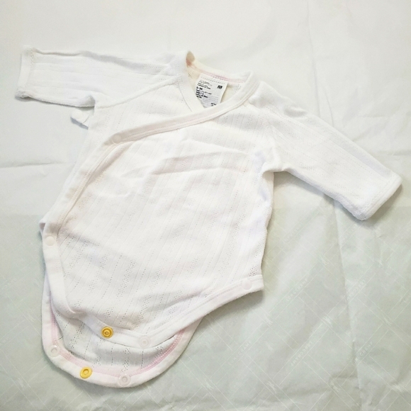 Uniqlo Baby (0-3M) Bodysuits (4-Pack) - Picture 2 of 7